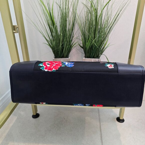 Tory Burch Totebag, NWT - Picture 5 of 11